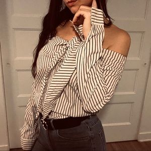 H&M | Cotton Off The Shoulder Button-Up
